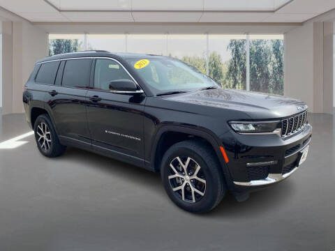 2023 Jeep Grand Cherokee L Limited 4WD photo