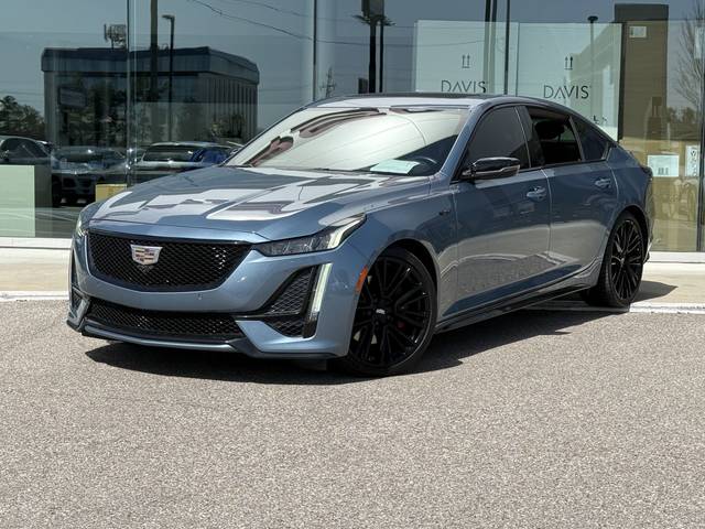 2023 Cadillac CT5 RWD photo