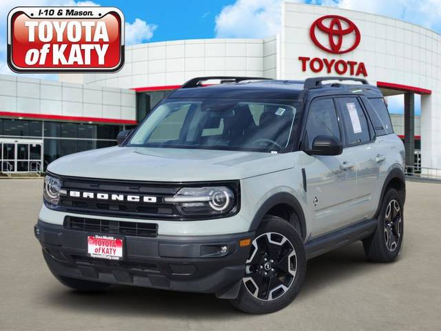 2023 Ford Bronco Sport Outer Banks 4WD photo