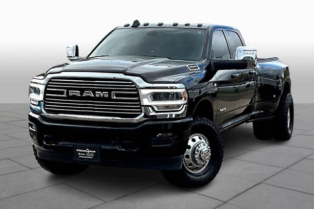 2023 Ram 3500 Laramie 4WD photo