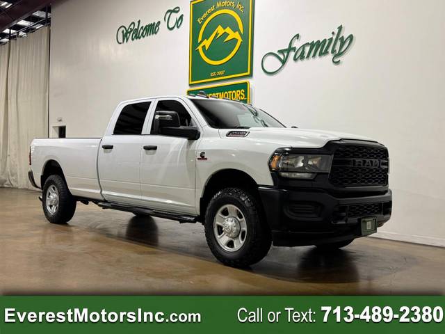 2023 Ram 3500 Tradesman 4WD photo