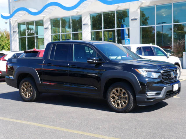 2023 Honda Ridgeline Black Edition AWD photo