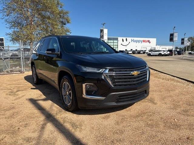 2023 Chevrolet Traverse LT Cloth FWD photo
