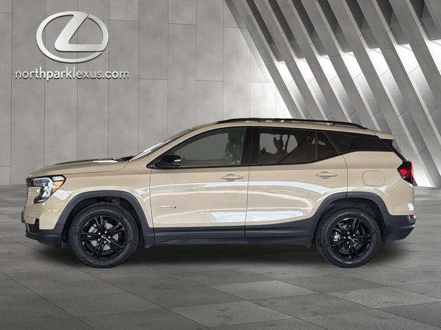 2023 GMC Terrain AT4 AWD photo