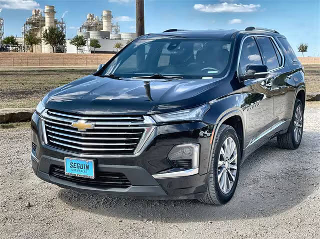 2023 Chevrolet Traverse Premier FWD photo