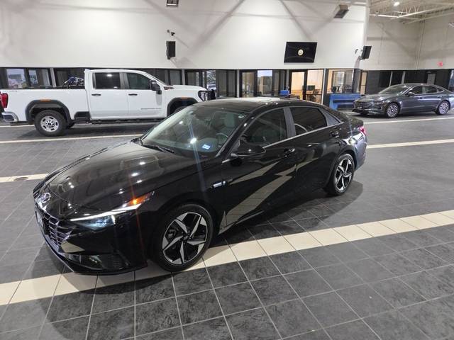 2023 Hyundai Elantra Limited FWD photo