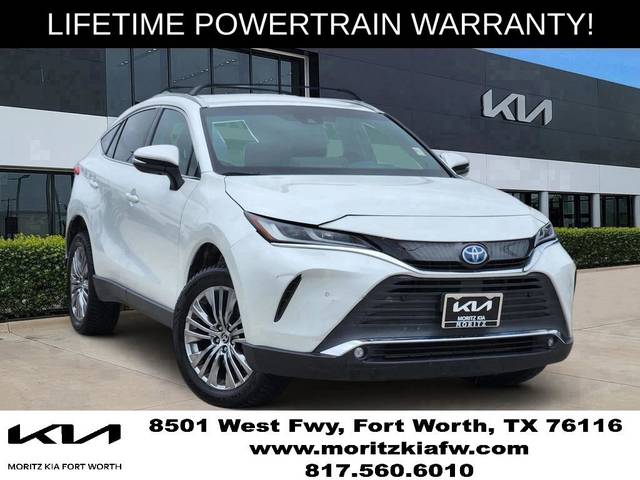 2023 Toyota Venza XLE AWD photo