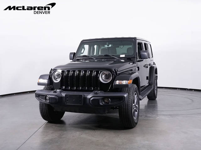 2023 Jeep Wrangler Unlimited Sahara 4WD photo