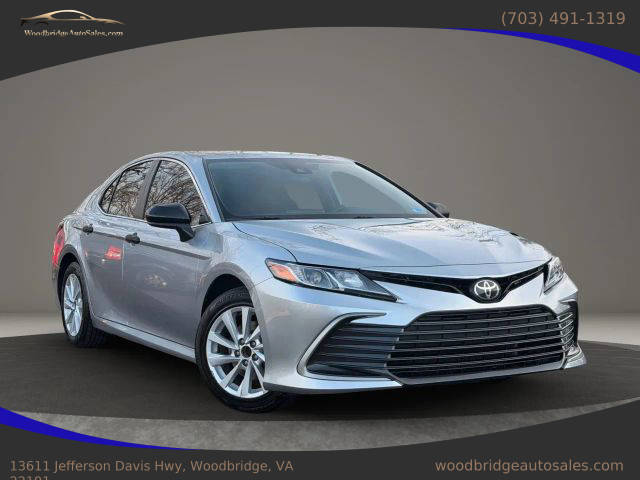 2022 Toyota Camry LE FWD photo