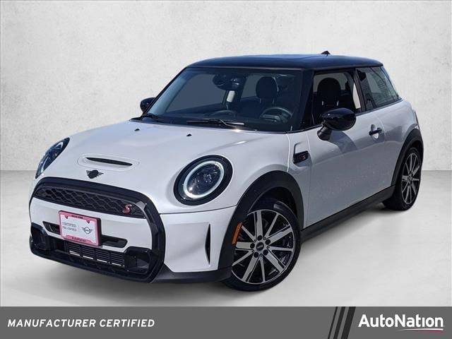 2023 MINI Hardtop 2 Door Cooper S FWD photo