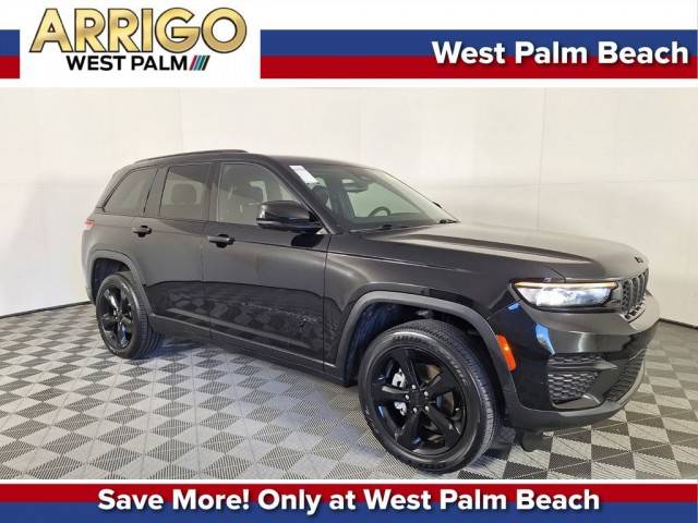 2023 Jeep Grand Cherokee Altitude 4WD photo