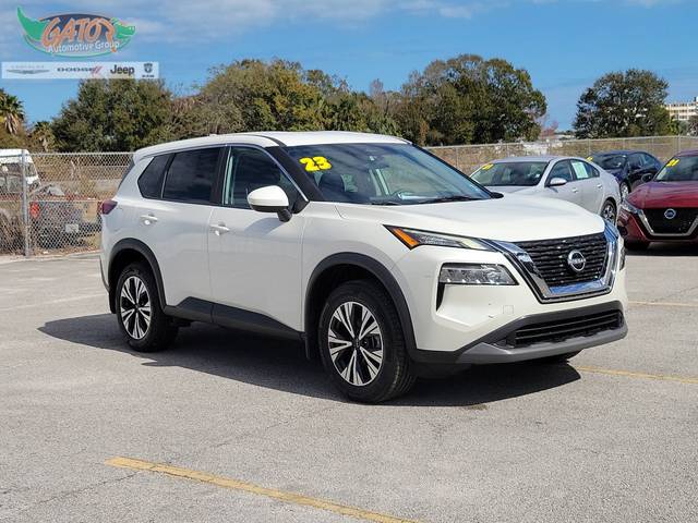 2023 Nissan Rogue SV FWD photo