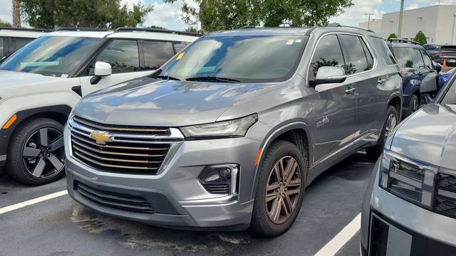 2023 Chevrolet Traverse High Country FWD photo