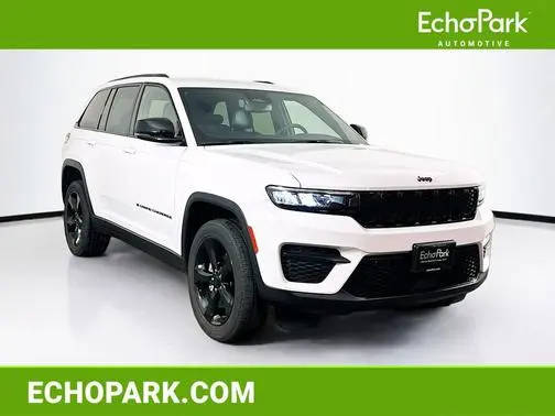 2023 Jeep Grand Cherokee Altitude 4WD photo