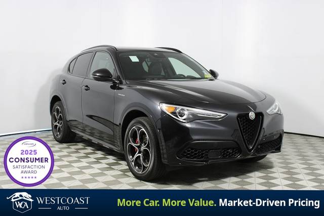 2023 Alfa Romeo Stelvio Veloce AWD photo