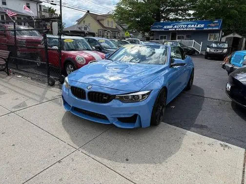 2015 BMW M4  RWD photo
