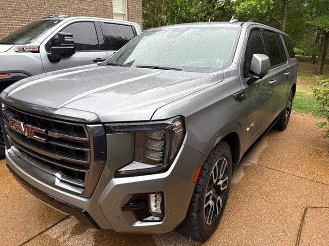 2023 GMC Yukon XL AT4 4WD photo