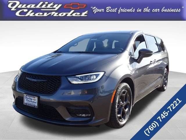 2022 Chrysler Pacifica Minivan Hybrid Touring L FWD photo