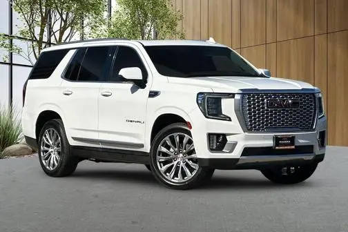2021 GMC Yukon Denali 4WD photo