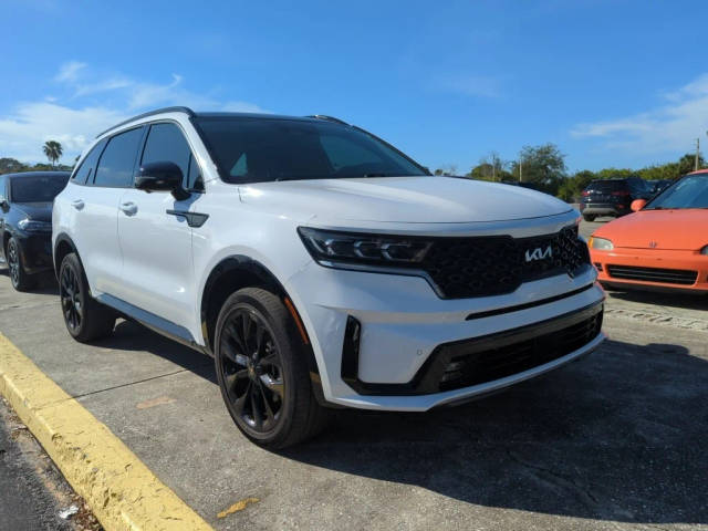 2023 Kia Sorento SX Prestige AWD photo