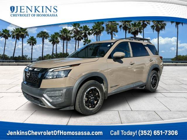 2023 Nissan Pathfinder Rock Creek 4WD photo