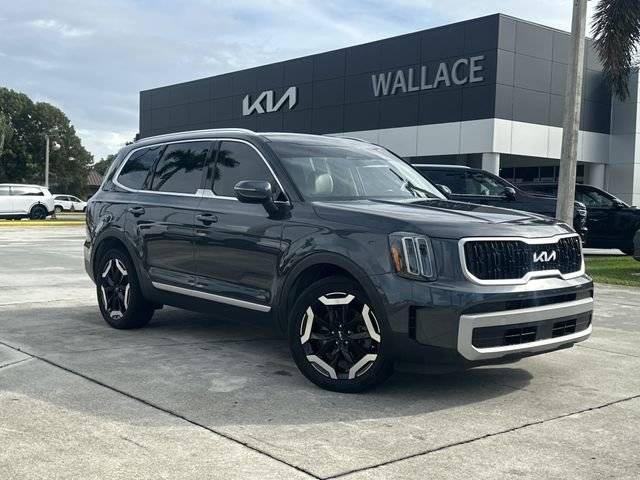 2023 Kia Telluride EX FWD photo