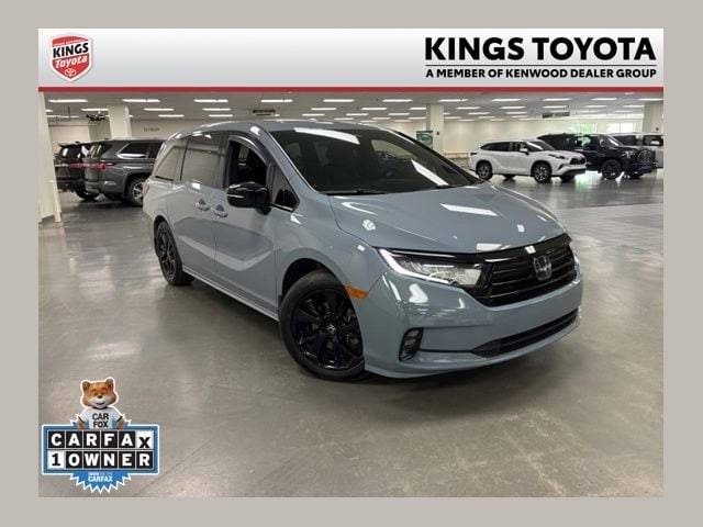 2023 Honda Odyssey Sport FWD photo