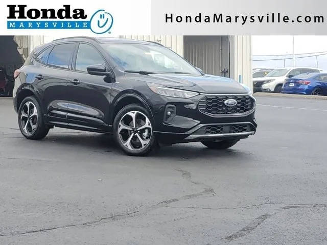 2023 Ford Escape ST-Line Select AWD photo