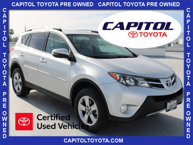 2015 Toyota RAV4 XLE AWD photo