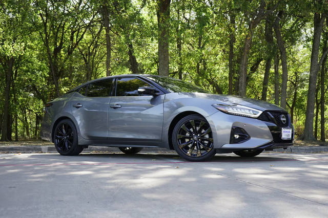 2023 Nissan Maxima SR FWD photo