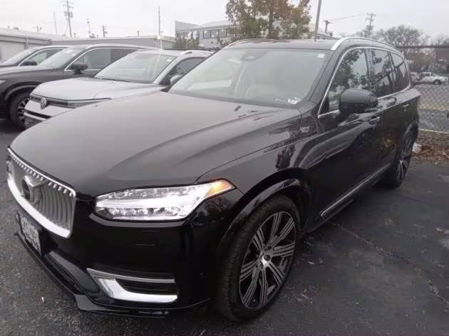 2023 Volvo XC90 Ultimate AWD photo