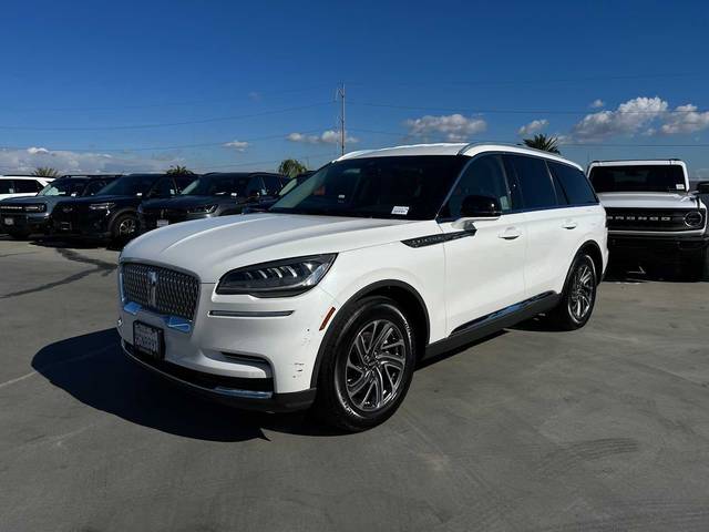 2023 Lincoln Aviator Standard RWD photo