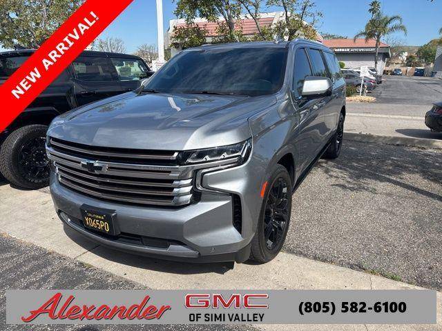 2023 Chevrolet Suburban High Country 4WD photo