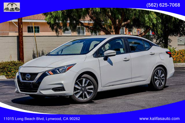 2021 Nissan Versa SV FWD photo