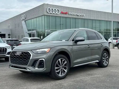 2023 Audi Q5 S line Premium AWD photo