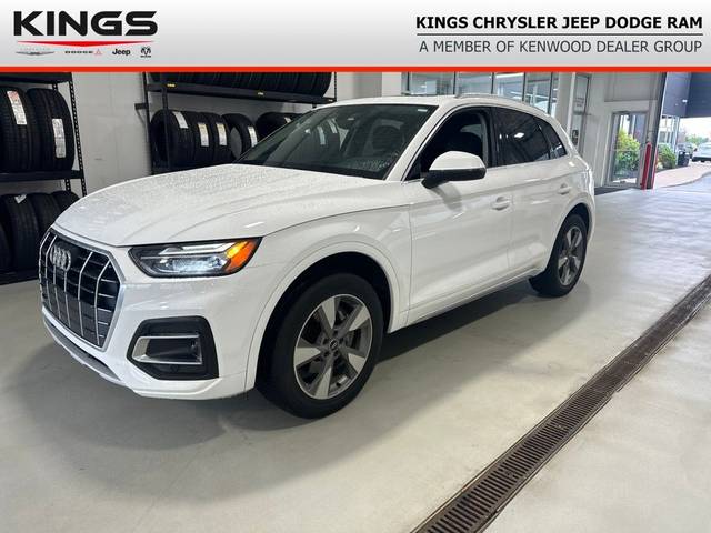 2023 Audi Q5 Premium Plus AWD photo