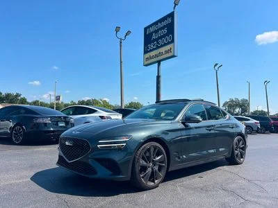 2023 Genesis G70 3.3T RWD photo