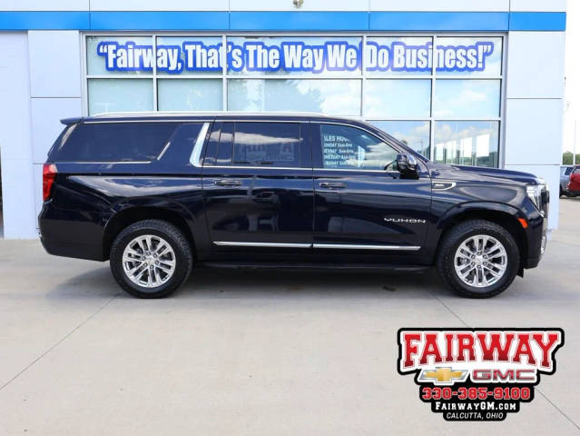 2023 GMC Yukon XL SLT 4WD photo