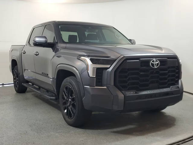 2023 Toyota Tundra SR5 4WD photo