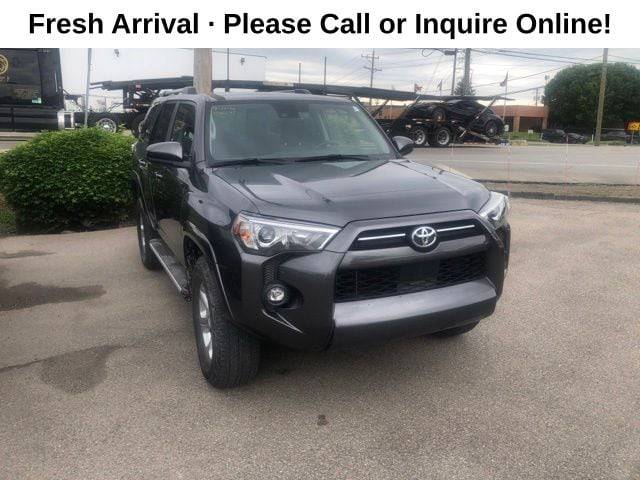 2023 Toyota 4Runner SR5 4WD photo