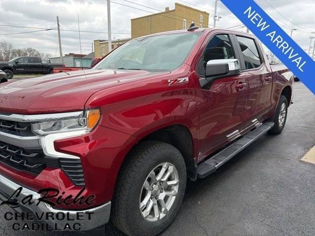 2023 Chevrolet Silverado 1500 LT 4WD photo