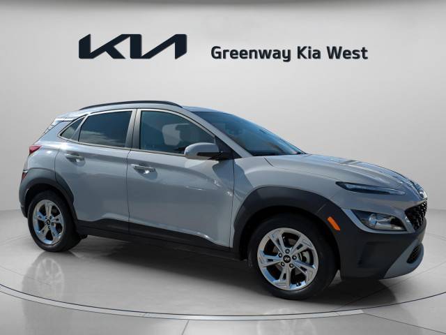 2023 Hyundai Kona SEL FWD photo