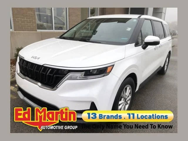 2023 Kia Carnival LX FWD photo