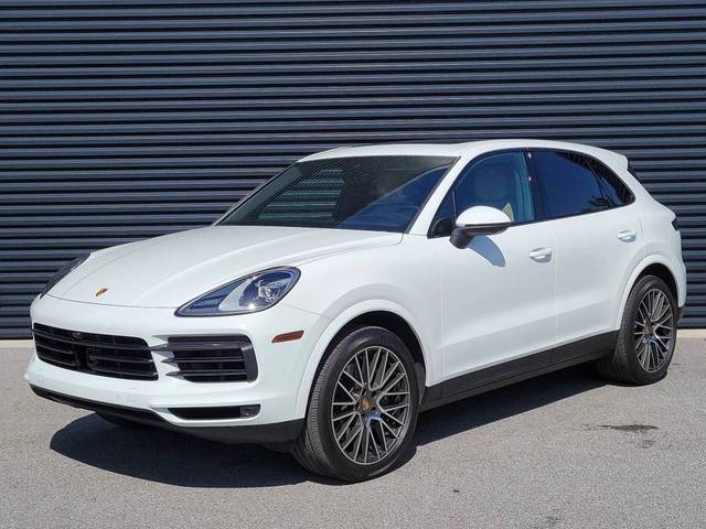 2023 Porsche Cayenne  AWD photo
