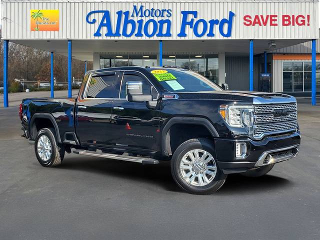 2023 GMC Sierra 2500HD Denali 4WD photo