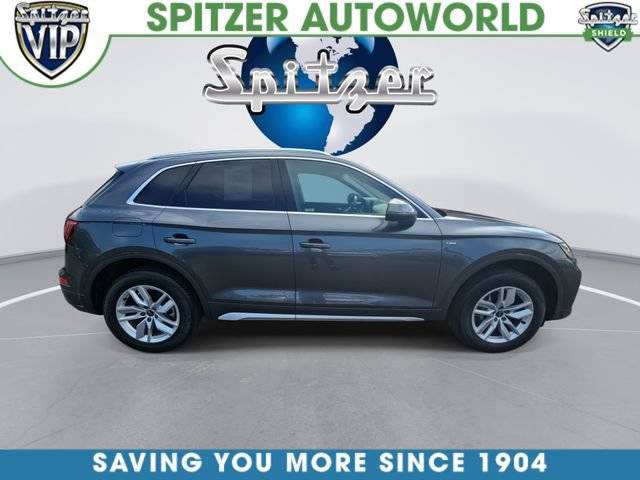 2023 Audi Q5 S line Premium AWD photo