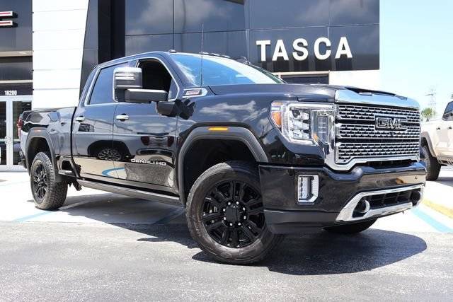 2023 GMC Sierra 3500HD Denali 4WD photo