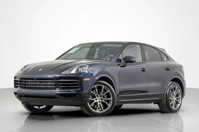 2023 Porsche Cayenne Coupe Platinum Edition AWD photo