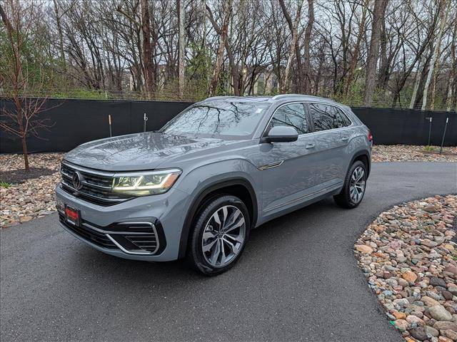 2023 Volkswagen Atlas Cross Sport 3.6L V6 SEL Premium R-Line AWD photo