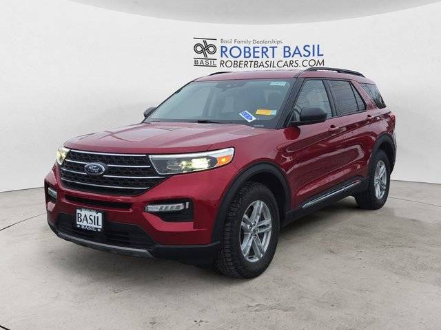 2023 Ford Explorer XLT 4WD photo